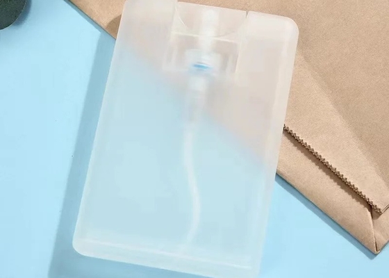Compact Mini plastique poche Spray Parfum désinfectant pour les mains Carte de crédit Bouteille avec buse en plastique