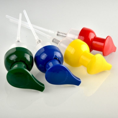 Les pompes à mousse sans déversement et aux couleurs personnalisables sont pratiques pour les produits de nettoyage