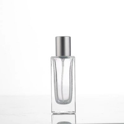 Bouteille de spray en verre de parfum Modèle de couleur personnalisable avec emballage et sérigraphie