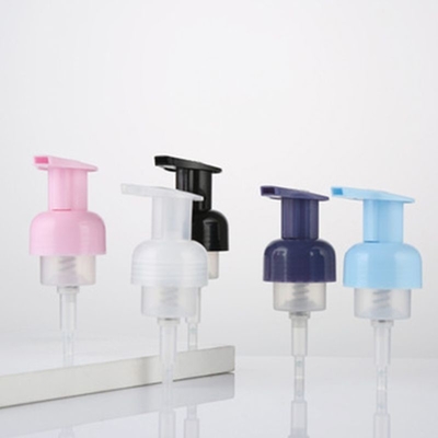 Pompes à mousse en plastique polyvalentes aux couleurs vives pour le nettoyage dans les cosmétiques industriels