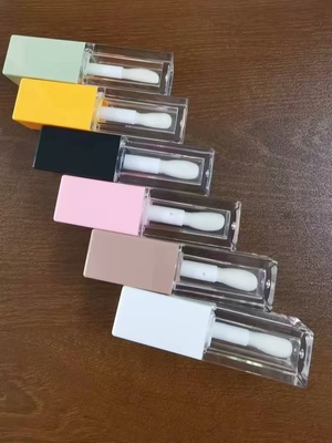 5 ml tube de brillant à lèvres Gradient tube de brillant à lèvres vide Logo personnalisé Récipient noir avec pinceau
