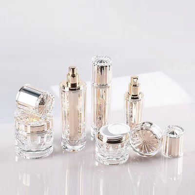 Bouteille d'acrylique en plastique vide de luxe