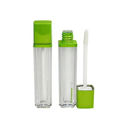 Vente en gros 3.5g 5g tube de rouge à lèvres vide avec fermeture à vis de joint en caoutchouc tube de baume à lèvres en plastique pour emballage de récipient cosmétique