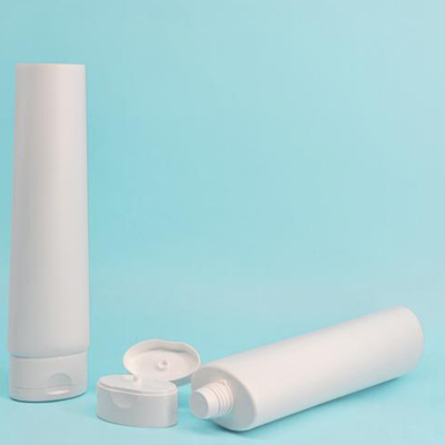 Emballage cosmétique en PE à couleur vide sur mesure avec estampage