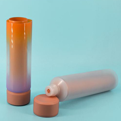 Emballage cosmétique en PE à couleur vide sur mesure avec estampage