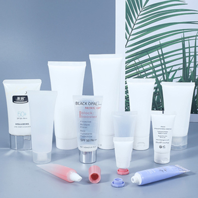 Tubes cosmétiques en plastique PE en gros pour les soins de la peau