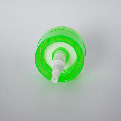 Matériau en plastique PET coloré 28/410 33/410 0,5cc Dosage Flip Top Dispenser de vernis à ongles élimineur d'huile pompe à fuite