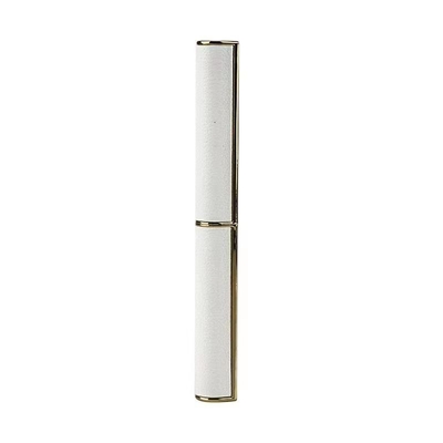 Emballage cosmétique révolutionnaire 5g tube de rouge à lèvres en plastique en noir mat ou d'autres couleurs avec conception tournante et rétractante
