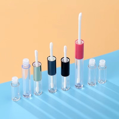 Type cosmétique Gloss pour les lèvres 2,5 ml Gros pinceau pour la tête Pour le glaçage des lèvres