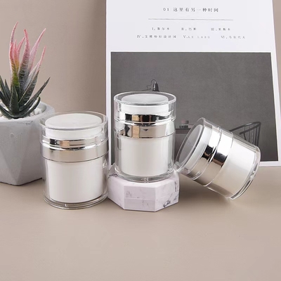 Bouteille sans air couramment utilisée avec différentes capacités 30ml 50ml 80ml 100ml Acceptez la personnalisation