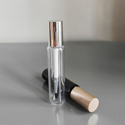 11 ml 14 ml Concealer Lip Gloss Tube vide en plastique blanc avec pinceau fin pour le rouge fond de soulignement