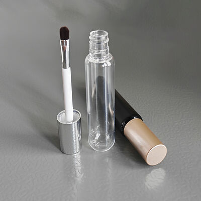 11 ml 14 ml Concealer Lip Gloss Tube vide en plastique blanc avec pinceau fin pour le rouge fond de soulignement