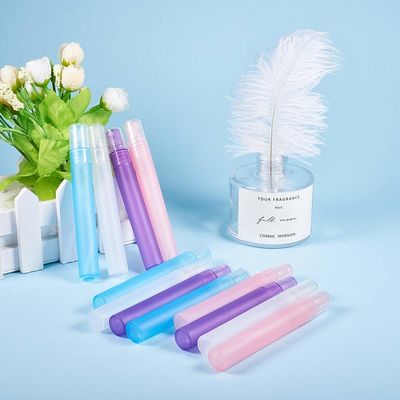 Flacon vaporisateur de parfum portable mini avec pompe à brume fine pour le voyage, le parfum et les soins personnels