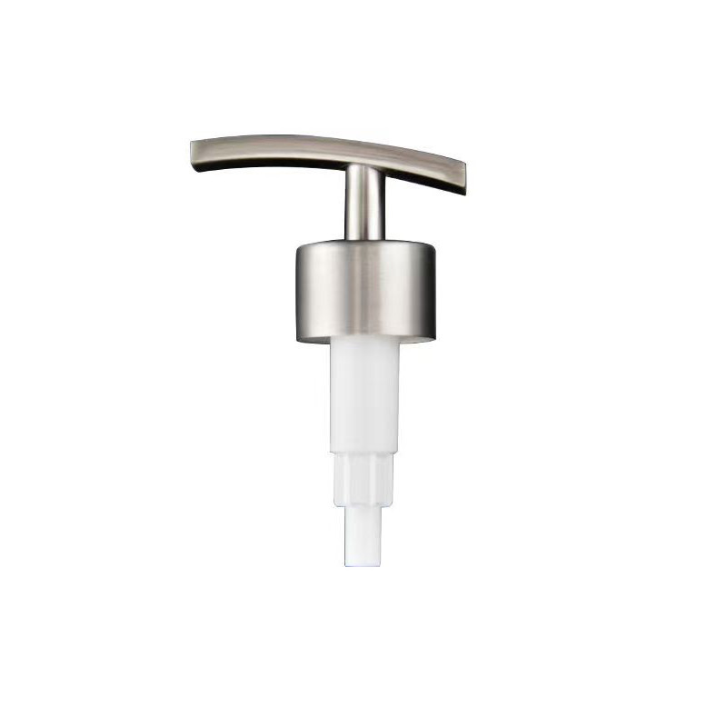 Pompe à lotion en acier inoxydable de 28 mm pour les cosmétiques de salle de bain