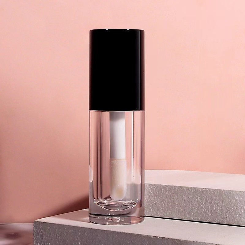L'eau est étanche, mignonne, hydratante, goût de fruits, base de maquillage pour enfants.