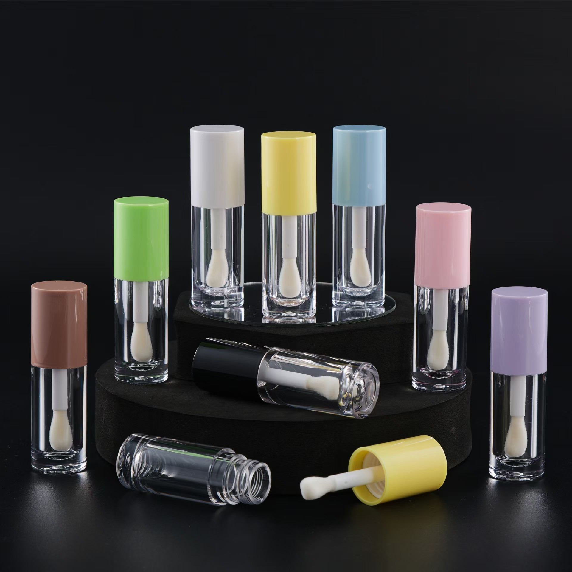 Fonction Lips Gloss Emballage en carré métallique Cosmétique avec gradient et baguettes