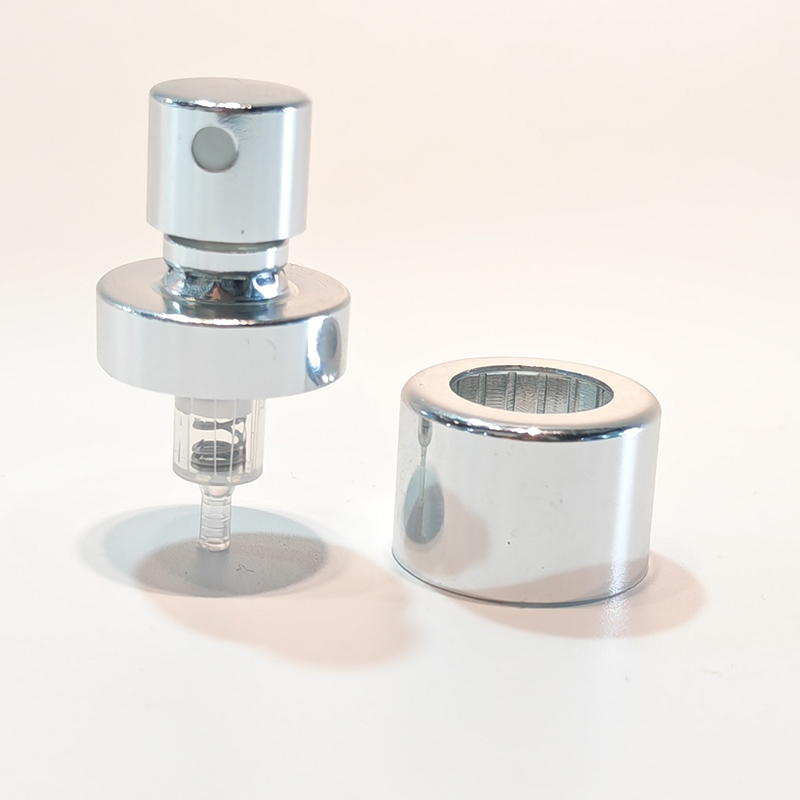 Pulvérisateur de brume fine en aluminium haut de gamme avec taille du cou de 13 mm/15 mm/20 mm en or/argent pour bien sceller les bouteilles cosmétiques
