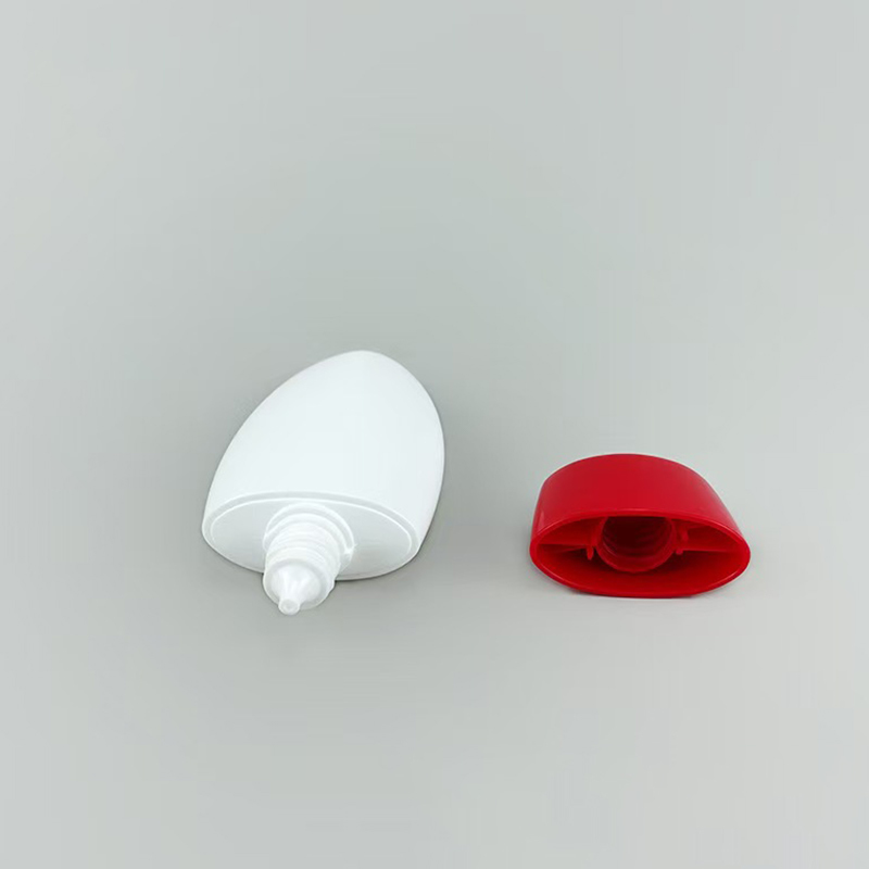Bouteille de déodorant en plastique blanc mat en rouleau en forme d'oeuf ovale Bouteille cosmétique rechargeable pour lotion solaire