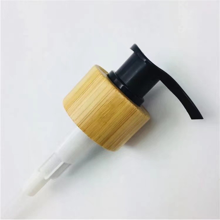 Pompe cosmétique en bambou en bois 24/28mm de pulvérisateur de distributeur de savon de liquide de lotion