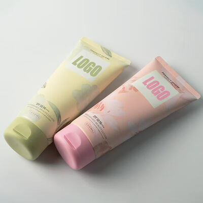 Tube de crème en plastique de diamètre de 50 mm de conception supérieure rabattable utilisé pour l'emballage cosmétique de soins de la peau